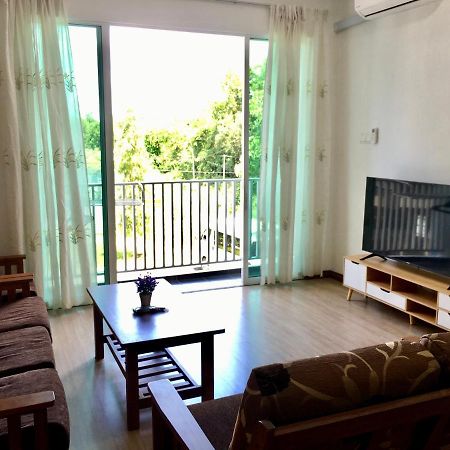 Springfield 3-Storey Cheerful Townhouse #Yoyo Homestay SDK Eksteriør billede