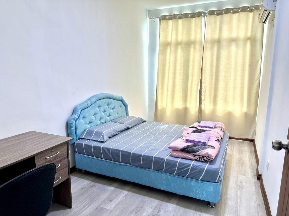 Springfield 3-Storey Cheerful Townhouse #Yoyo Homestay SDK Eksteriør billede