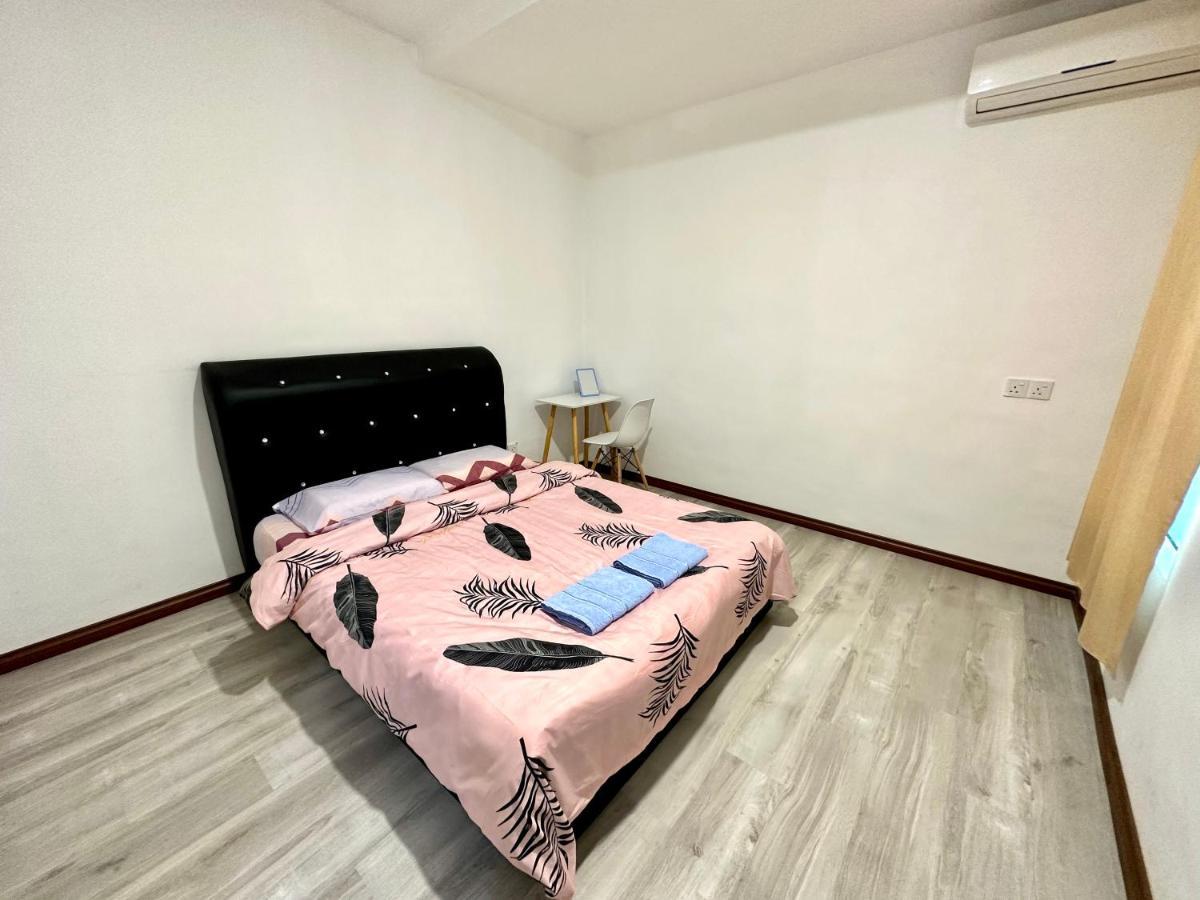 Springfield 3-Storey Cheerful Townhouse #Yoyo Homestay SDK Eksteriør billede